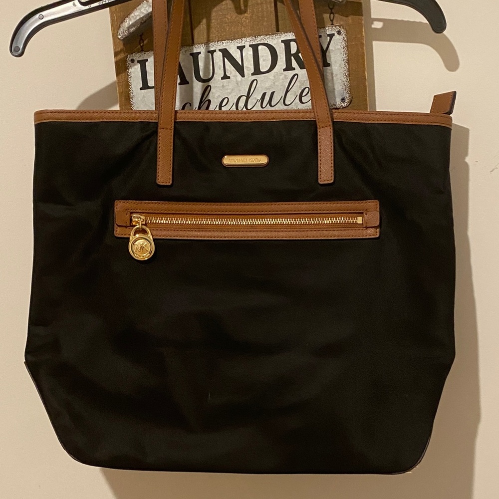 Michael Kors Black and Brown Tote Bag
